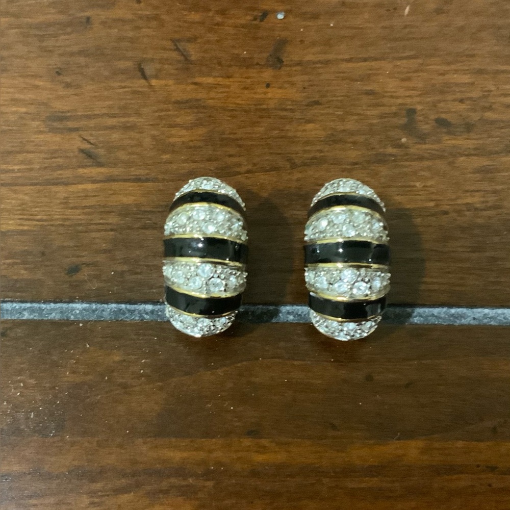 Leverback Crystal Earrings